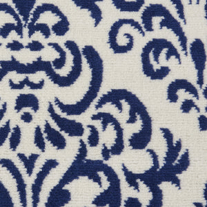 Homeroots 5' Blue And White Round Damask Power Loom Area Rug  Polypropylene 546042