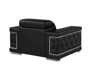 Homeroots 47" Black And Silver Genuine Leather Club Chair   546436