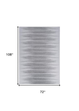 Homeroots 6' Gray Ombre Distressed Non-skid Area Rug – Durable, Stain-resistant, Perfect For Kids & Pets!  Polyester 546505