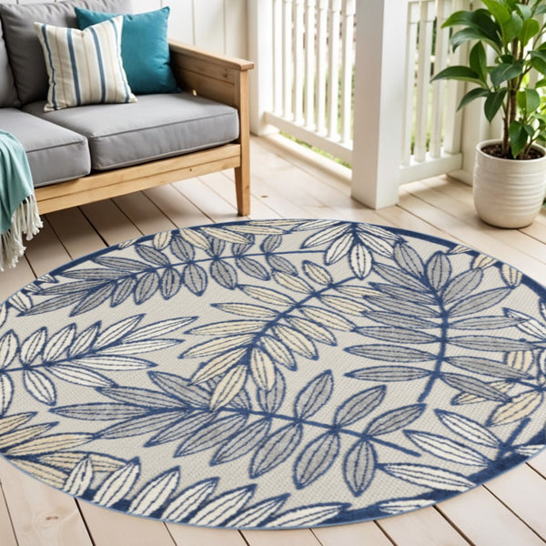 HomeRoots 5' Coastal-Inspired Navy Blue and Ivory Botanical Indoor Outdoor Area Rug for Versatile Spaces 5' Round 546653