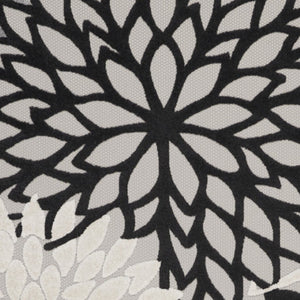 HomeRoots 7' Black and White Floral Area Rug - Durable, Stylish Indoor/Outdoor Decor for High-Traffic Spaces 546686