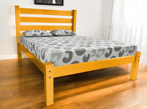 HomeRoots Yellow Solid Wood Full Bed Frame - Handcrafted Platform Design in Warm Honey Finish for Cozy Sleep 546754