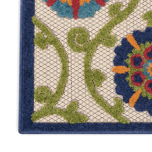 HomeRoots 7' Beautiful Floral Indoor/Outdoor Area Rug in Navy, Beige, Green, Blue & Red - Durable & Versatile! 546803