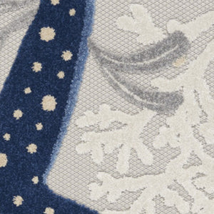 HomeRoots 6' Navy Blue and Gray Starfish Rug - Durable Indoor/Outdoor Area Rug for Coastal Charm & Style 546820