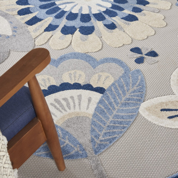HomeRoots 5' Blue and Gray Floral Area Rug - Durable Indoor/Outdoor Design for Stylish High-Traffic Spaces 8' X 11' 546840