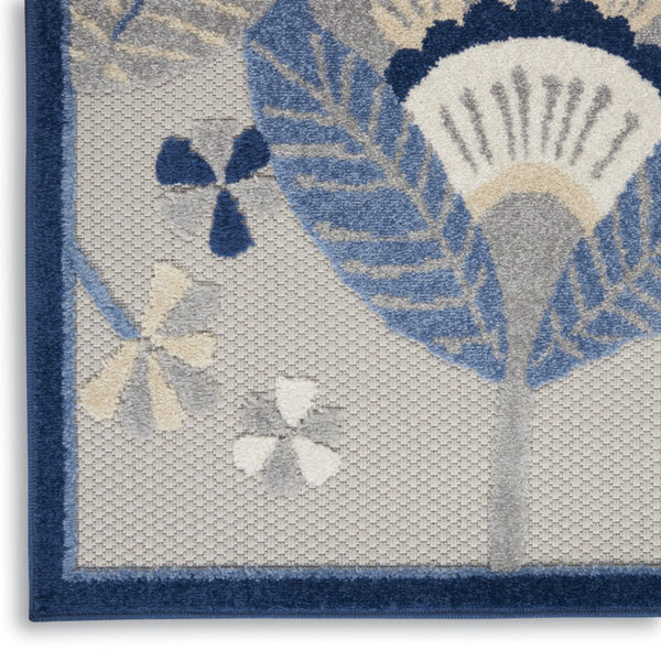 HomeRoots 5' Blue and Gray Floral Area Rug - Durable Indoor/Outdoor Design for Stylish High-Traffic Spaces 7' X 10' 546841