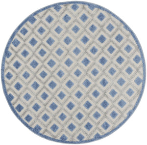 HomeRoots 5' Modern Blue and Gray Round Geometric Area Rug - Durable, Stylish for Indoor & Outdoor Spaces! 546851