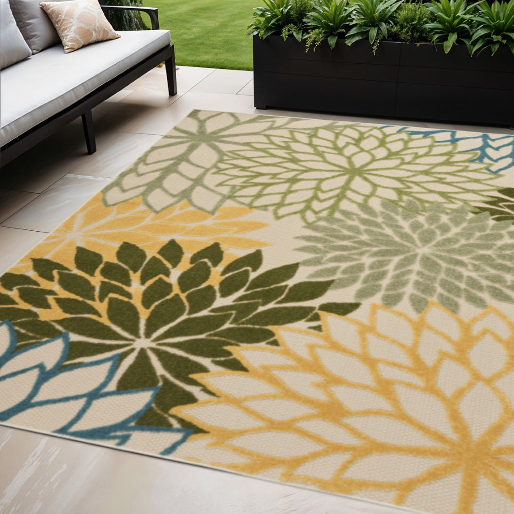HomeRoots 5' Colorful Floral Area Rug - Durable Green, Yellow & Blue Design for Indoor & Outdoor Spaces 548051