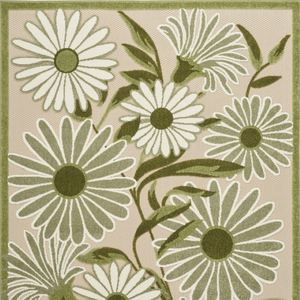 HomeRoots 5' Ivory and Green Floral Area Rug - Durable Indoor/Outdoor Design for Home and Patio Elegance 548053