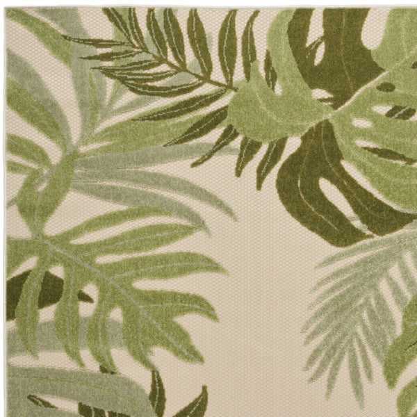 HomeRoots 5' Stylish Ivory and Green Palm Leaf Area Rug - Durable, Stain-Resistant for Indoor/Outdoor Use! 548058