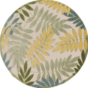 HomeRoots 8' Vibrant Round Palm Leaf Area Rug - Coastal Style for Indoor & Outdoor Spaces, Easy Care, Durable! 548060
