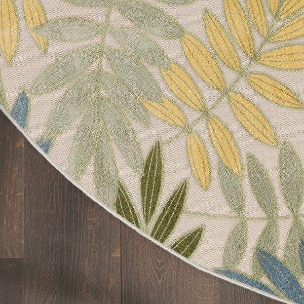 HomeRoots 8' Vibrant Round Palm Leaf Area Rug - Coastal Style for Indoor & Outdoor Spaces, Easy Care, Durable! 548060