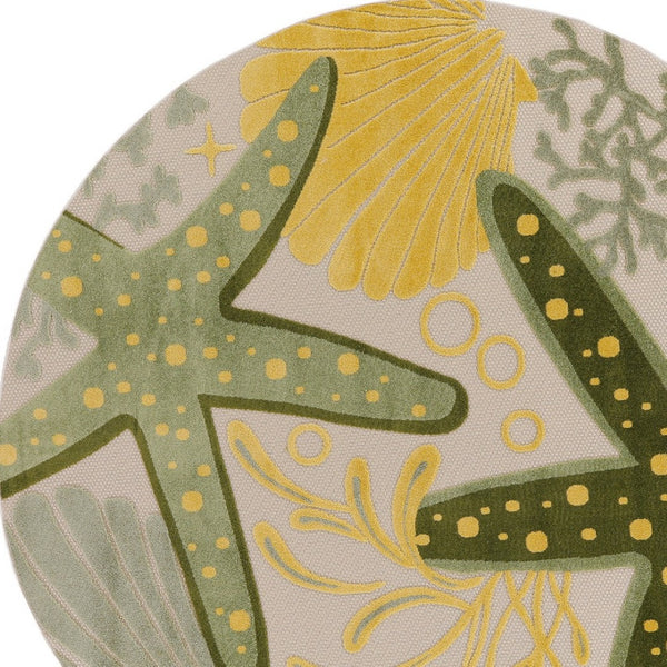 HomeRoots 8' Round Starfish Area Rug in Ivory, Green & Yellow – Durable Indoor/Outdoor Coastal Charm Decor 548062