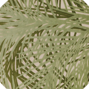 HomeRoots 8' Ivory and Green Round Palm Leaf Rug – Durable Indoor/Outdoor Area Rug for Coastal Elegance & Easy Care 548067