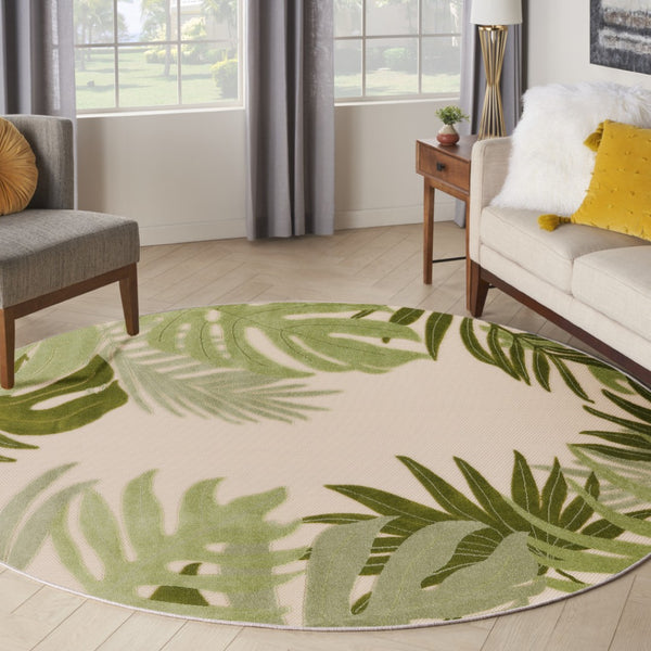 HomeRoots 8' Ivory Green Round Palm Leaf Area Rug - Coastal Charm for Indoor & Outdoor Spaces, Durable Design 548068