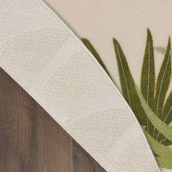 HomeRoots 8' Ivory Green Round Palm Leaf Area Rug - Coastal Charm for Indoor & Outdoor Spaces, Durable Design 548068