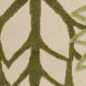HomeRoots 6' Floral Indoor/Outdoor Area Rug in Ivory & Green - Durable, Stain-Resistant, Ideal for High-Traffic Areas 548077