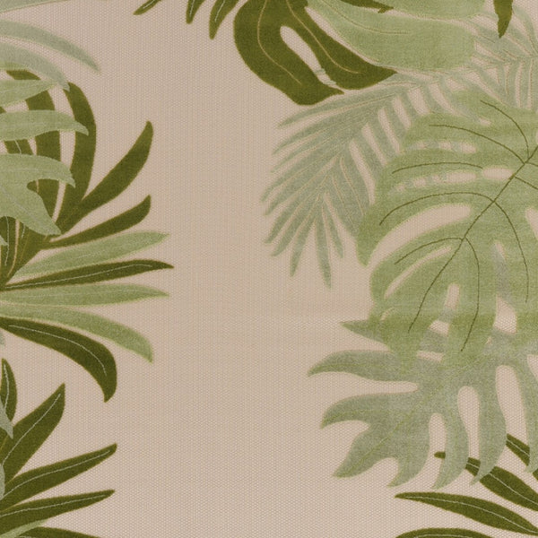 HomeRoots 8' X 11' Ivory & Green Palm Leaf Area Rug - Durable Indoor/Outdoor Design for Coastal Elegance 548091