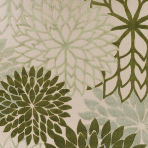 HomeRoots 10' X 14' Ivory & Green Floral Rug - Durable Indoor/Outdoor Area Rug for High Traffic Spaces & Easy Care 548100