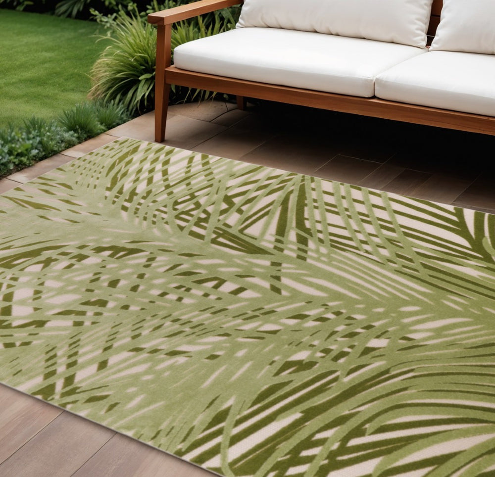 HomeRoots 10' Tropical Palm Leaf Area Rug - Durable Ivory & Green Indoor/Outdoor Design for High-Traffic Areas 548103