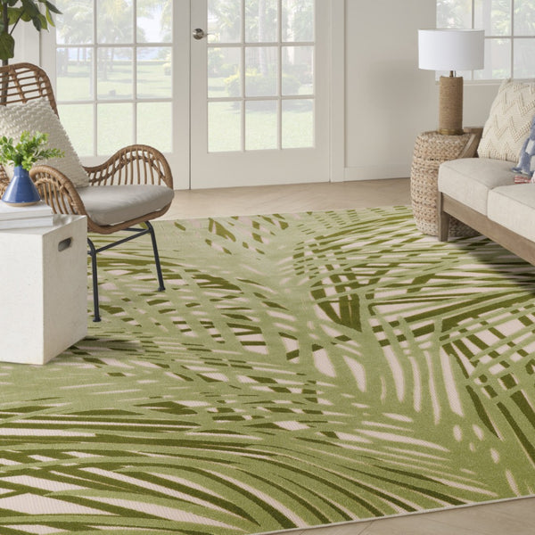 HomeRoots 10' Tropical Palm Leaf Area Rug - Durable Ivory & Green Indoor/Outdoor Design for High-Traffic Areas 548103