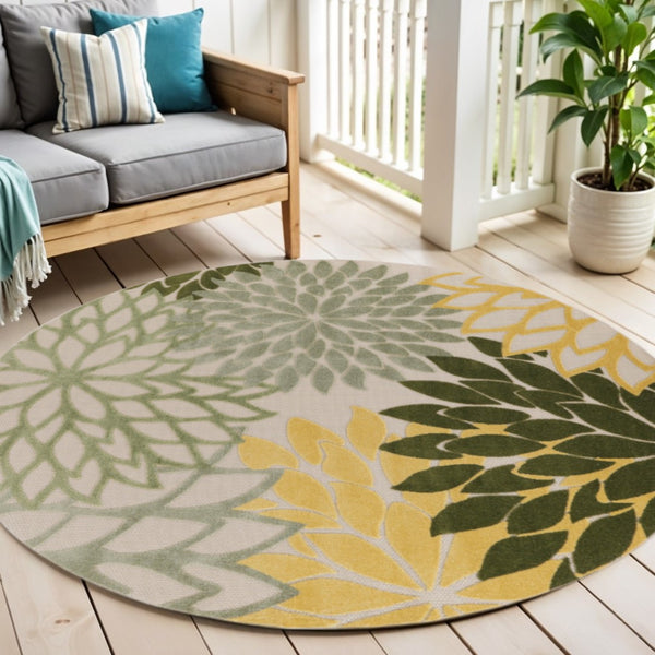 HomeRoots 5' Round Floral Area Rug in Green, Yellow, Ivory & Dark Green - Indoor/Outdoor Durable Design! 548138