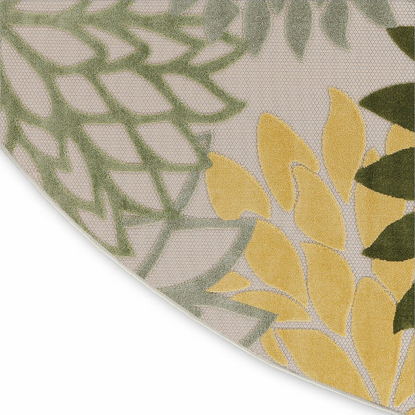 HomeRoots 5' Round Floral Area Rug in Green, Yellow, Ivory & Dark Green - Indoor/Outdoor Durable Design! 548138