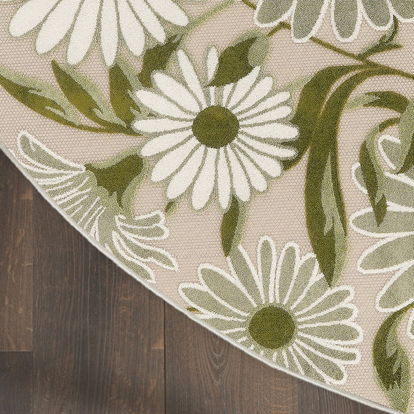 HomeRoots 5' Round Floral Area Rug in Ivory & Green – Stylish, Durable, Indoor/Outdoor Decor for Any Space 548140