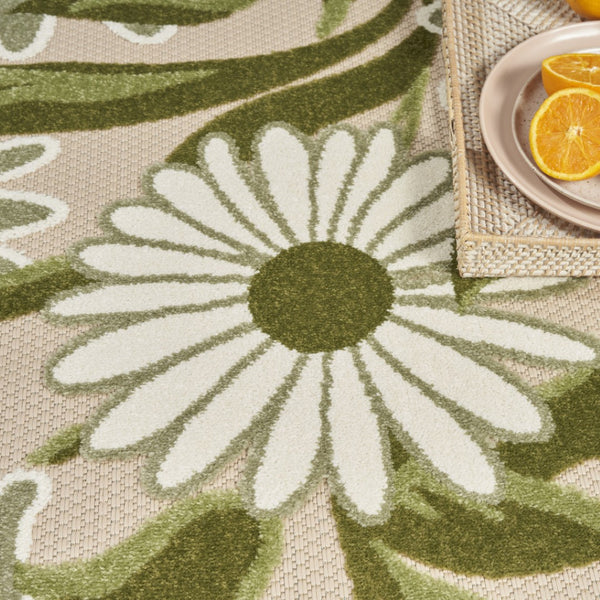 HomeRoots 5' Round Floral Area Rug in Ivory & Green – Stylish, Durable, Indoor/Outdoor Decor for Any Space 548140