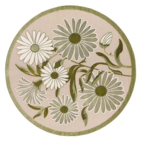 HomeRoots 5' Round Floral Area Rug in Ivory & Green – Stylish, Durable, Indoor/Outdoor Decor for Any Space 548140