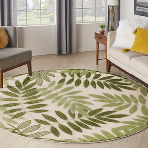 HomeRoots 5' Coastal-Inspired Ivory and Green Round Palm Leaf Rug for Indoor/Outdoor Durability and Style 548143
