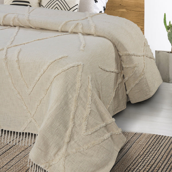 Homeroots Ivory Geometric King Cotton Coverlet With Fringe  Cotton 548246