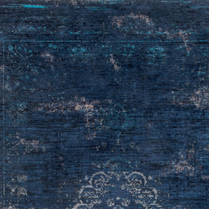 Homeroots 5' X 7' Blue And Gray Medallion Non Skid Area Rug  100% Pet 548335