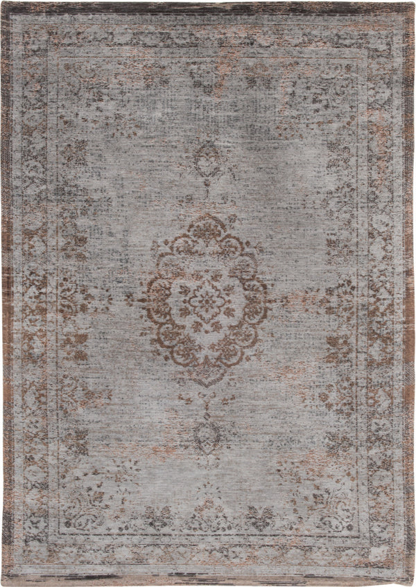 Homeroots 7' X 9' Gray And Beige Medallion Non Skid Area Rug  100% Pet 548349