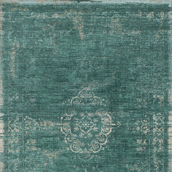 Homeroots 7' X 9' Gray And Green Medallion Non Skid Area Rug  100% Pet 548355