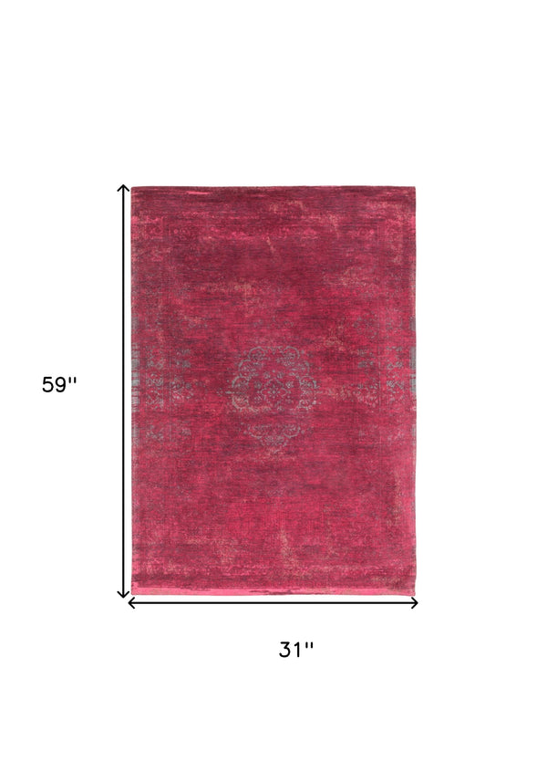 Homeroots 3' X 5' Gray And Pink Medallion Non Skid Area Rug  100% Pet 548364