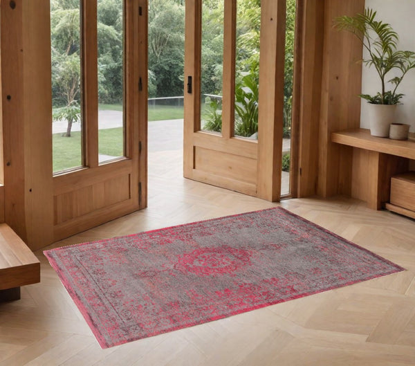 HomeRoots 3' Gray and Pink Medallion Area Rug - Elegant Non-Skid Design for Entryways and High-Traffic Spaces 3' X 5' 548370