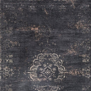 Homeroots 5' X 7' Gray And Black Medallion Non Skid Area Rug  100% Pet 548377