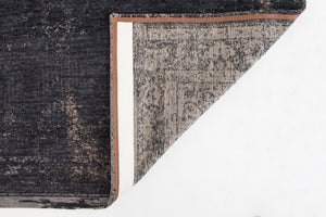 Homeroots 6' X 8' Gray And Black Medallion Non Skid Area Rug  100% Pet 548378