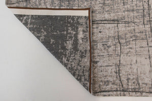 HomeRoots 9' Modern Gray and White Abstract Non-Skid Area Rug - Perfect for High-Traffic Spaces and Style! 548401