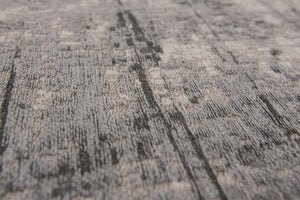 HomeRoots 9' Modern Gray and White Abstract Non-Skid Area Rug - Perfect for High-Traffic Spaces and Style! 548401