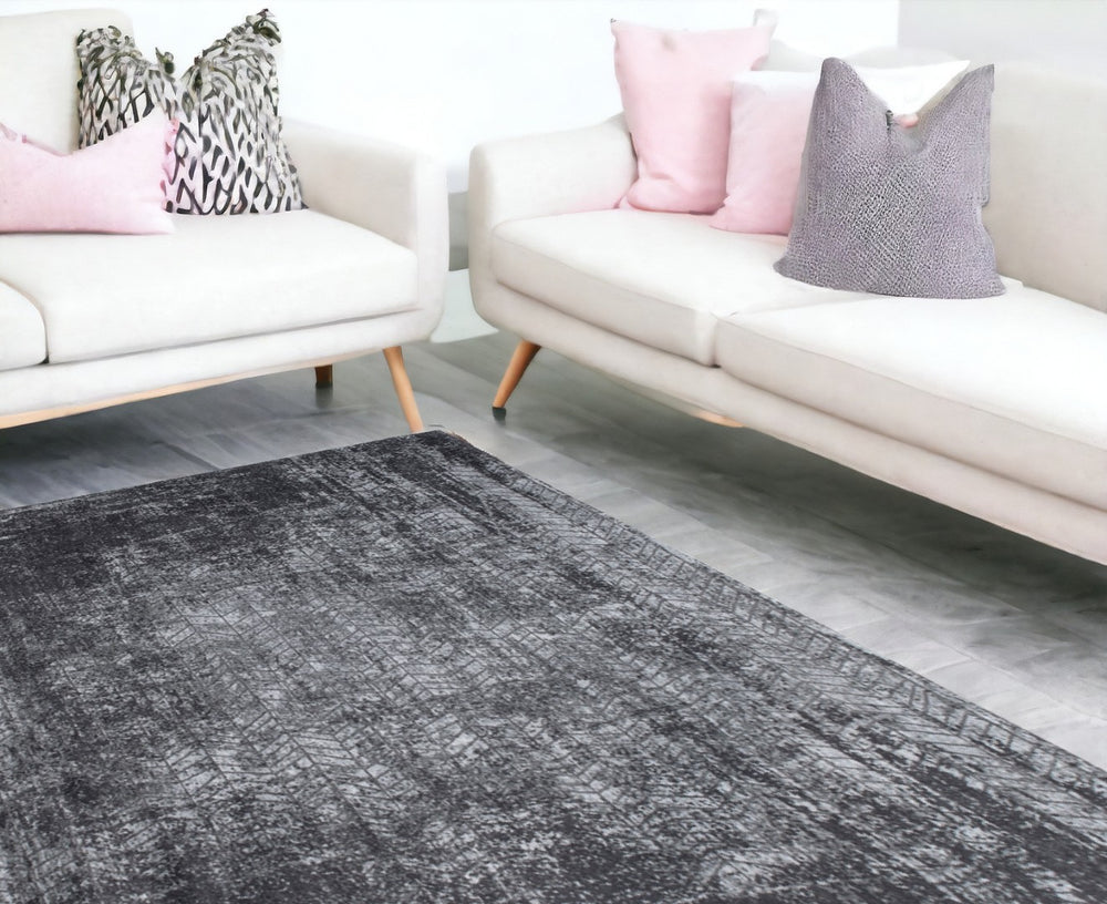 HomeRoots 9' X 13' Stylish Black and Gray Chevron Non-Skid Area Rug for Modern Home Décor & Safety 548425