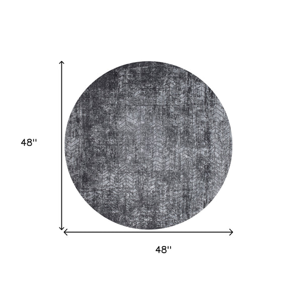 Homeroots 5' Black And Gray Round Chevron Non Skid Area Rug  100% Pet 548426