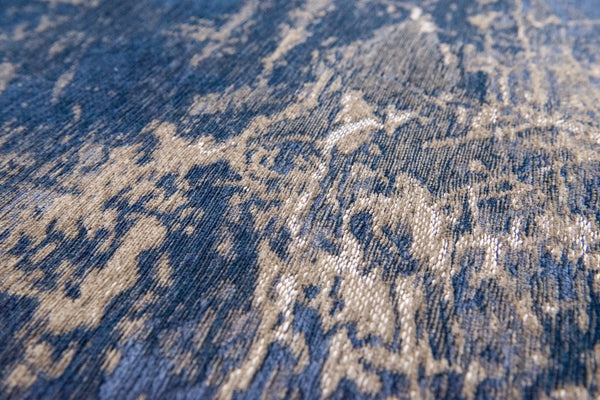 Homeroots 5' X 7' Blue And Gray Abstract Non Skid Area Rug  100% Pet 548445