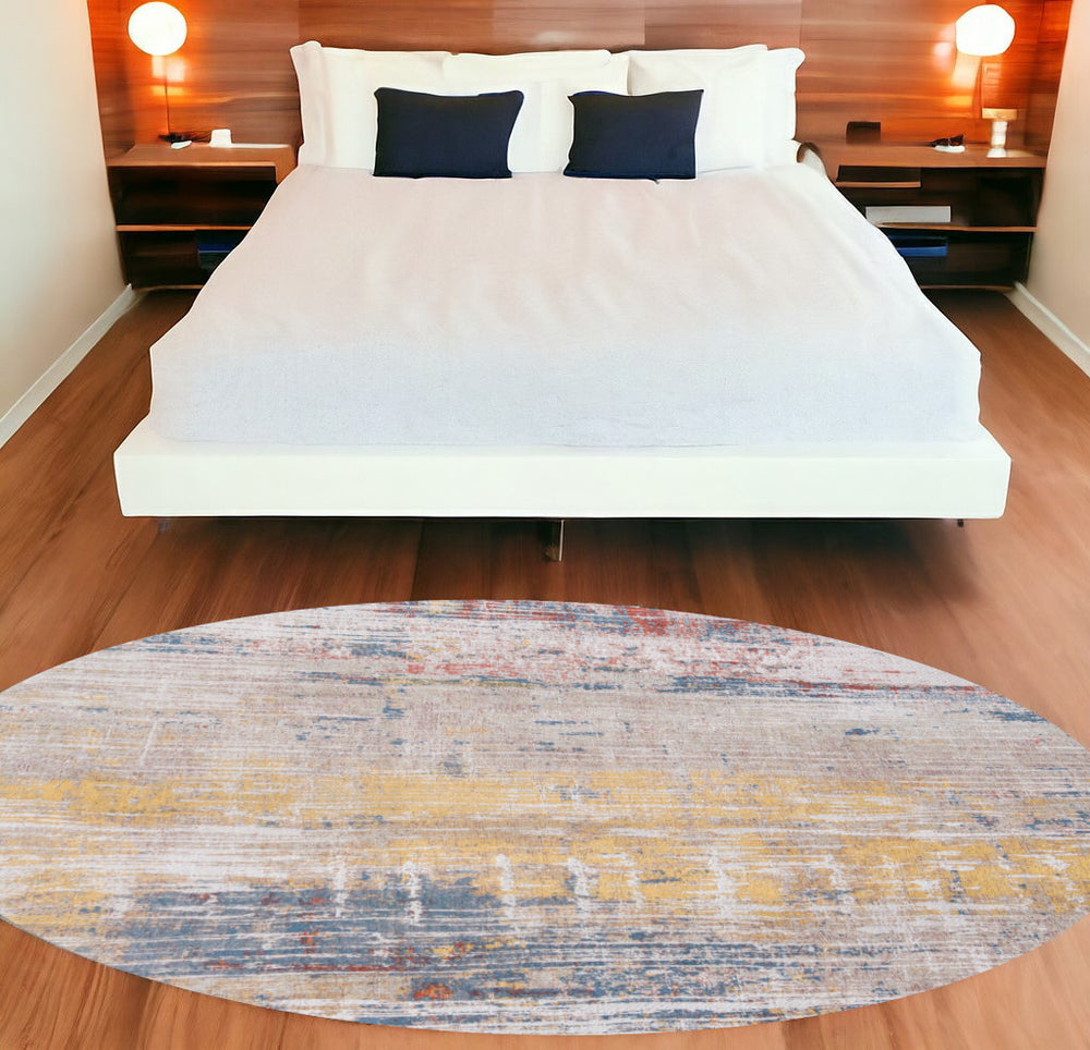 Homeroots 8' White Round Abstract Non Skid Area Rug  100% Pet 548479