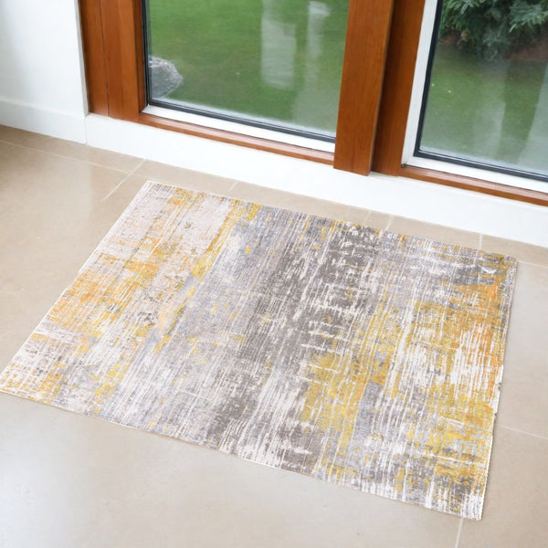 HomeRoots 3'' Modern Abstract White Non-Skid Area Rug for Living Rooms and Bedrooms - Stylish & Safe Design 3' X 5' 548480