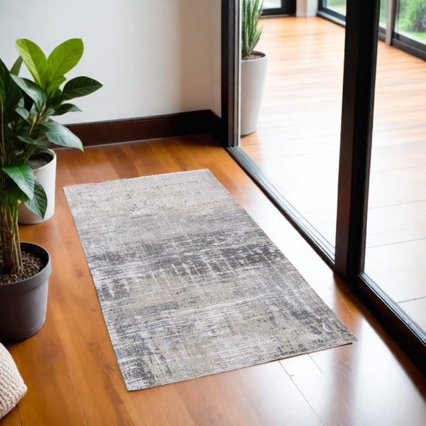 HomeRoots 3' Gray and White Abstract Non-Skid Area Rug - Modern Design for Entryways, Kitchens & More! 3' X 5' 548488