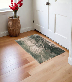 HomeRoots 3' Beige and Green Abstract Area Rug – Stylish Non-Skid Design for Entryways and Small Spaces 3' X 5' 548514