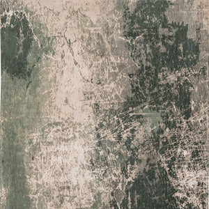 HomeRoots 3' Beige and Green Abstract Area Rug – Stylish Non-Skid Design for Entryways and Small Spaces 5' Round 548520