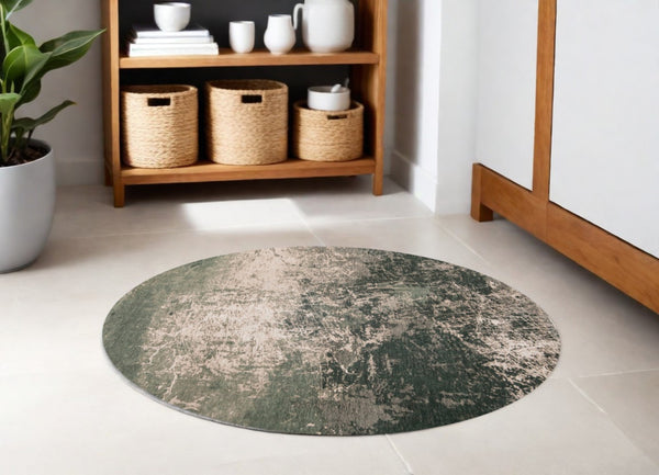 HomeRoots 3' Beige and Green Abstract Area Rug – Stylish Non-Skid Design for Entryways and Small Spaces 5' Round 548520